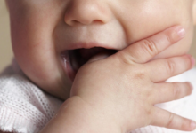 Bebeklerde Diş Çıkarma Belirtileri  Nelerdir 1